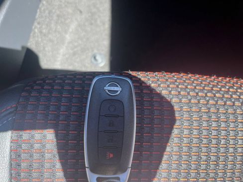 Used 2026 Nissan Kicks SR FWD image 23
