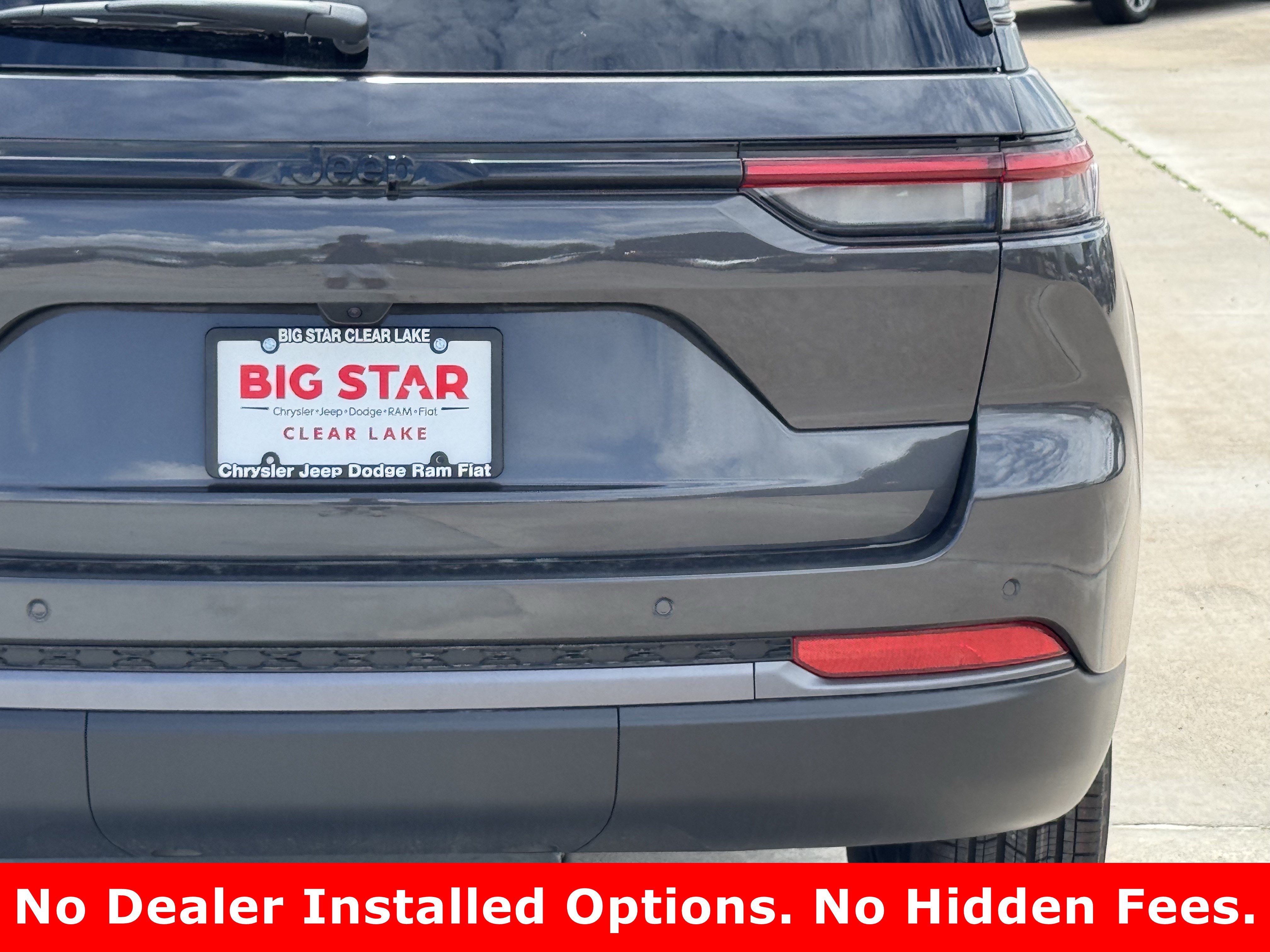 New 2026 Jeep Grand Cherokee Altitude RWD image 10