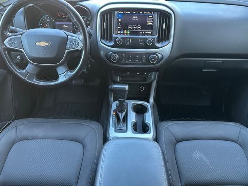 Used 2019 Chevrolet Colorado LT w/ LT Convenience Package image 10
