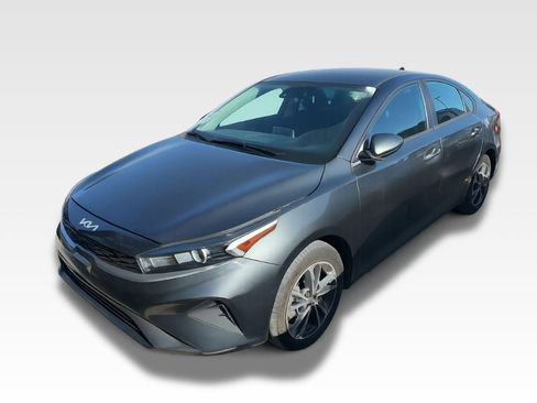 Used 2024 Kia Forte LXS image 1