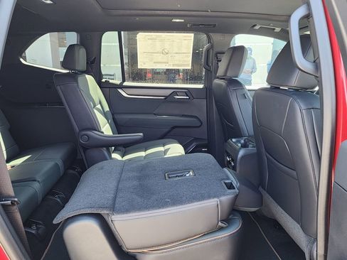 New 2026 GMC Acadia AT4 AWD/4WD image 48