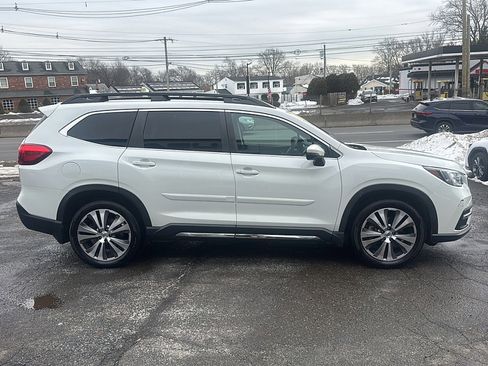 Used 2022 Subaru Ascent Limited w/ Technology Package image 9