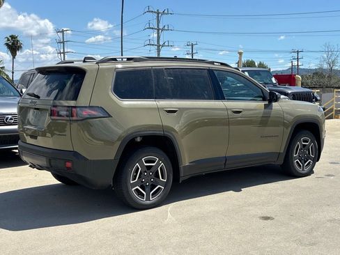 New 2026 Jeep Cherokee Laredo AWD/4WD image 3