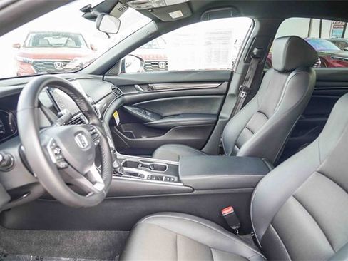 Used 2022 Honda Accord Sport image 19
