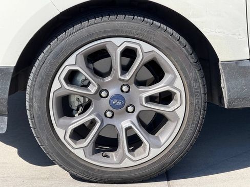 Used 2020 Ford EcoSport Titanium w/ Interior Protection Package FWD image 8