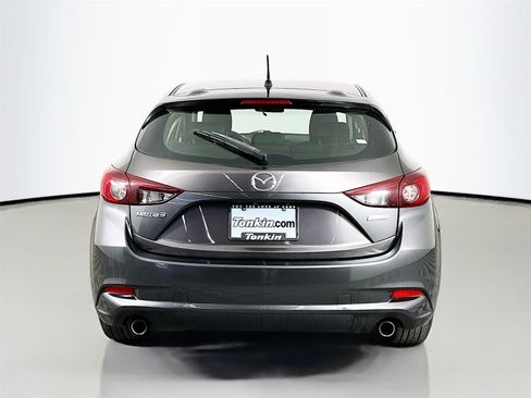 Used 2018 MAZDA MAZDA3 Sport image 6