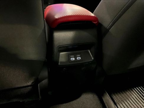 Used 2024 Toyota Corolla LE FWD image 10