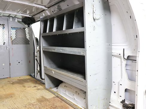 Used 2013 Ford E-150 and Econoline 150 image 17