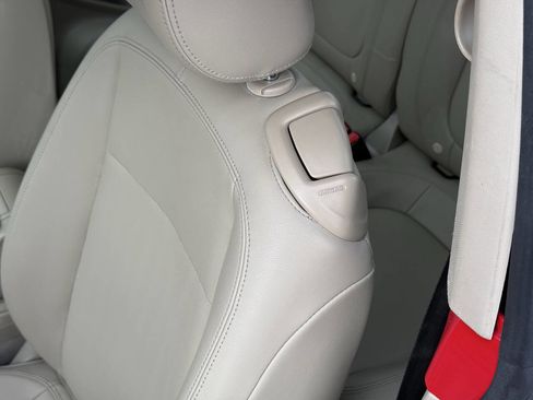 Used 2014 Volkswagen Beetle 1.8T image 31