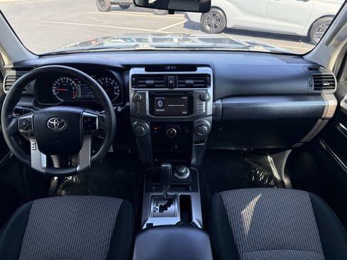 Used 2016 Toyota 4Runner SR5 AWD/4WD image 14