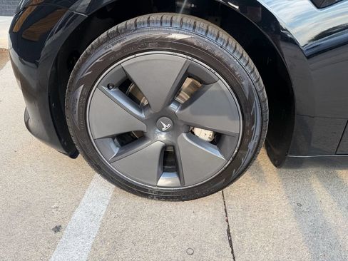Used 2023 Tesla Model 3 Long Range AWD/4WD image 46