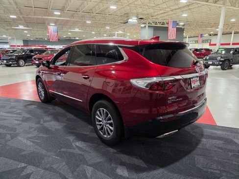 Certified 2023 Buick Enclave Essence image 7