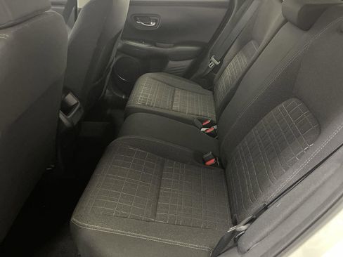 Used 2023 Honda HR-V LX image 21