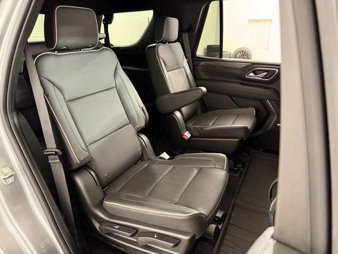 Used 2023 Chevrolet Tahoe Premier w/ Advanced Technology Package AWD/4WD image 41