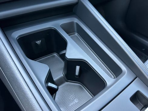 New 2025 Volkswagen Tiguan S image 24