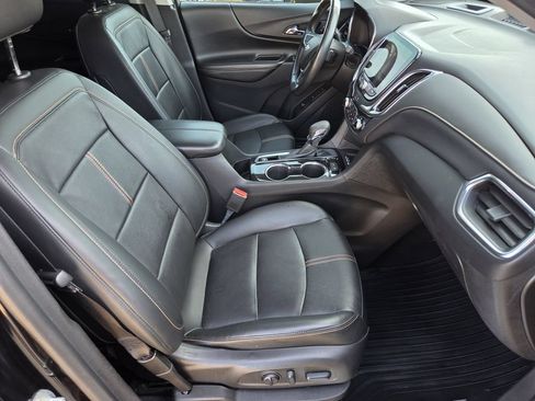 Used 2022 Chevrolet Equinox Premier FWD image 12