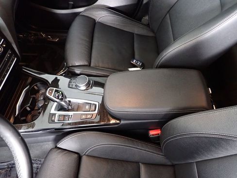 Used 2018 BMW X4 M40i image 38