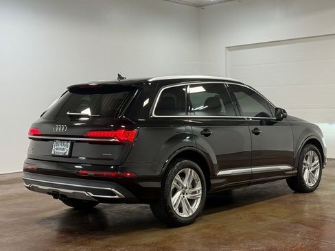 Used 2023 Audi Q7 2.0T Premium w/ Towing Package image 24