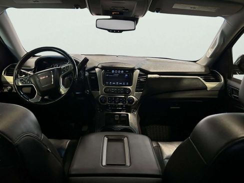 Used 2019 GMC Yukon SLT image 30