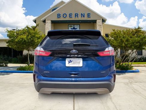 Used 2024 Ford Edge SEL AWD/4WD image 4