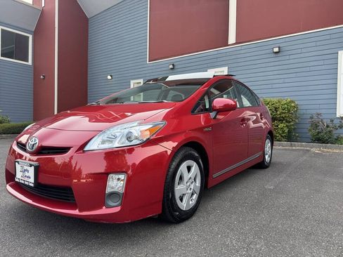 Used 2011 Toyota Prius Four w/ Solar Roof Pkg FWD image 4