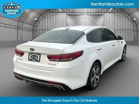 Used 2017 Kia Optima SX image 11