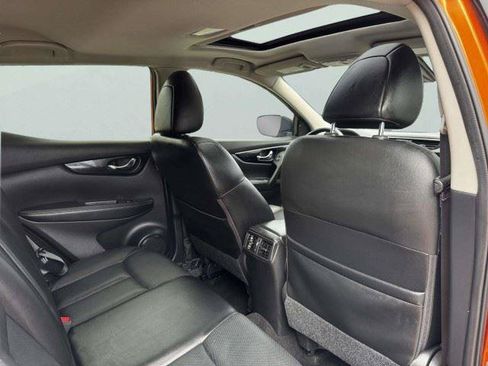 Used 2017 Nissan Rogue Sport SL w/ SL Premium Package AWD/4WD image 46