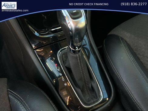 Used 2019 Buick Encore Preferred FWD image 8