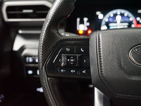 Certified 2025 Toyota Tacoma SR image 14