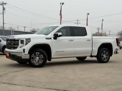 Certified 2025 GMC Sierra 1500 SLT