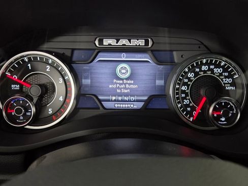 Used 2024 RAM 3500 Laramie image 20