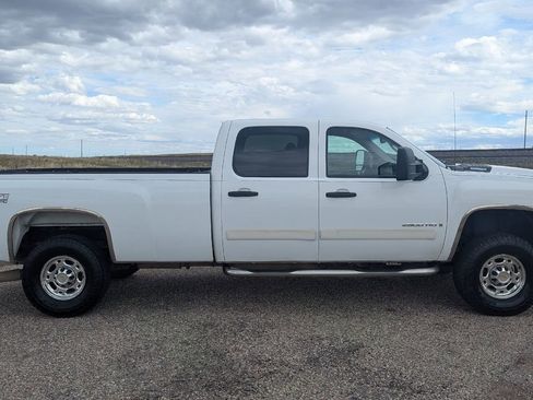 Used 2007 Chevrolet Silverado 2500 LT w/ 1LT Convenience Package image 6