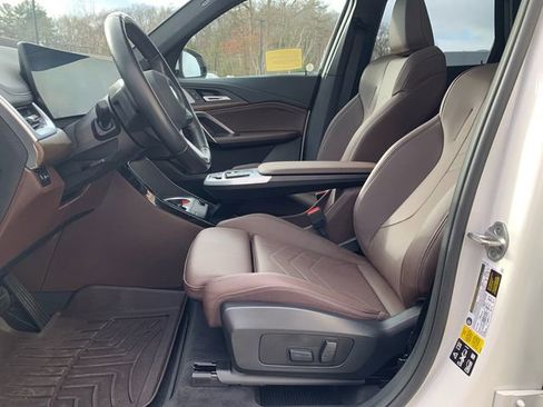Used 2023 BMW X1 xDrive28i image 38