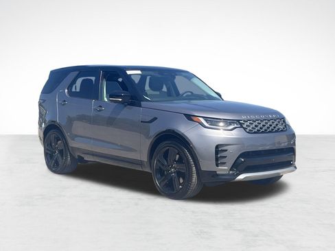New 2025 Land Rover Discovery Metropolitan Edition image 6