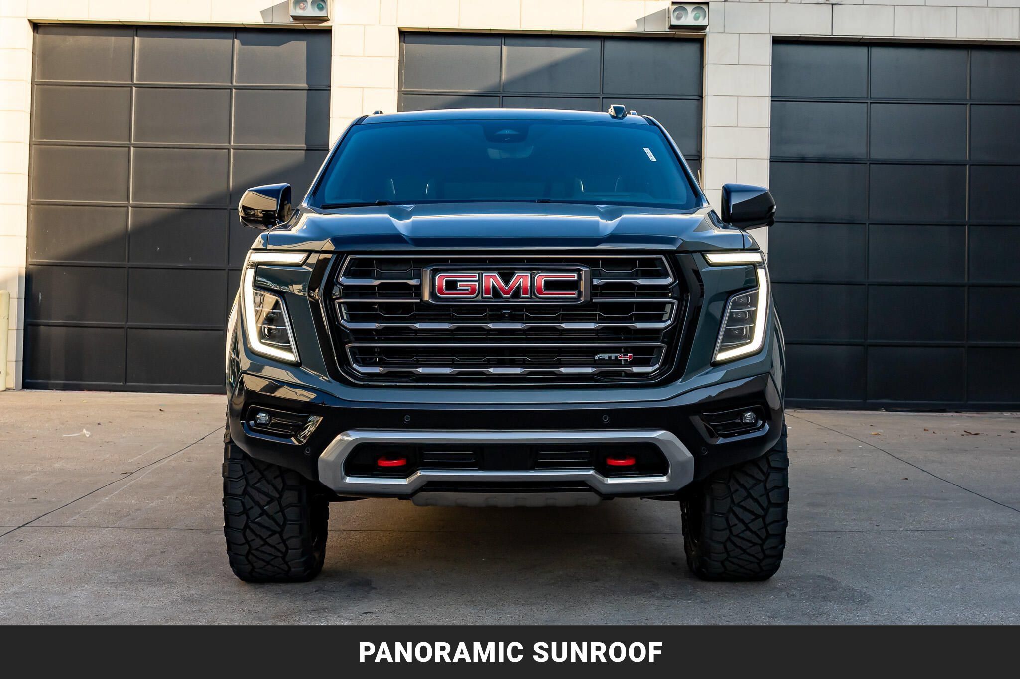 Used 2026 GMC Yukon AT4 Ultimate AWD/4WD image 4