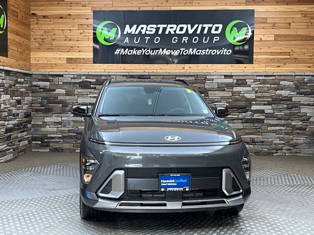 Used 2026 Hyundai Kona SEL Premium AWD/4WD image 3
