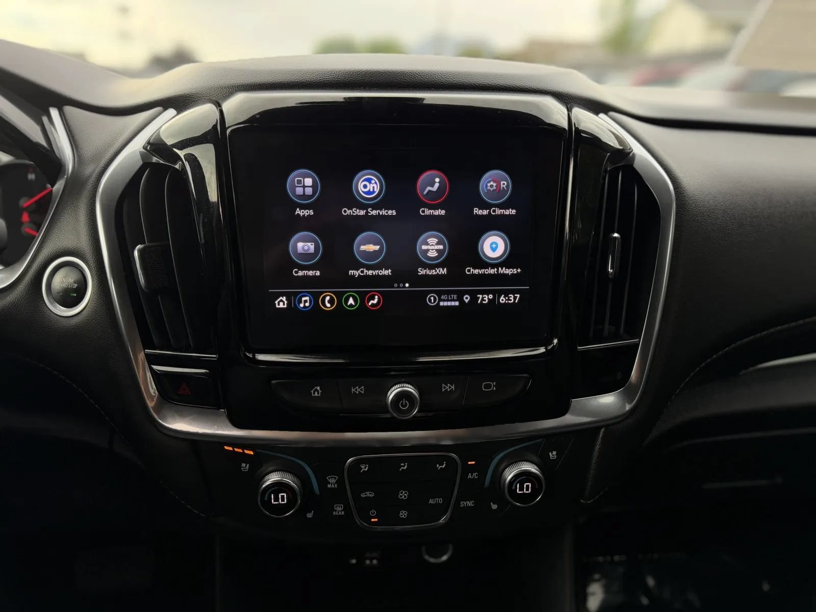 Used 2023 Chevrolet Traverse Premier w/ Redline Edition FWD image 32