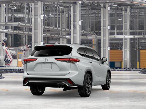 New 2026 Toyota Highlander XSE AWD/4WD image 9