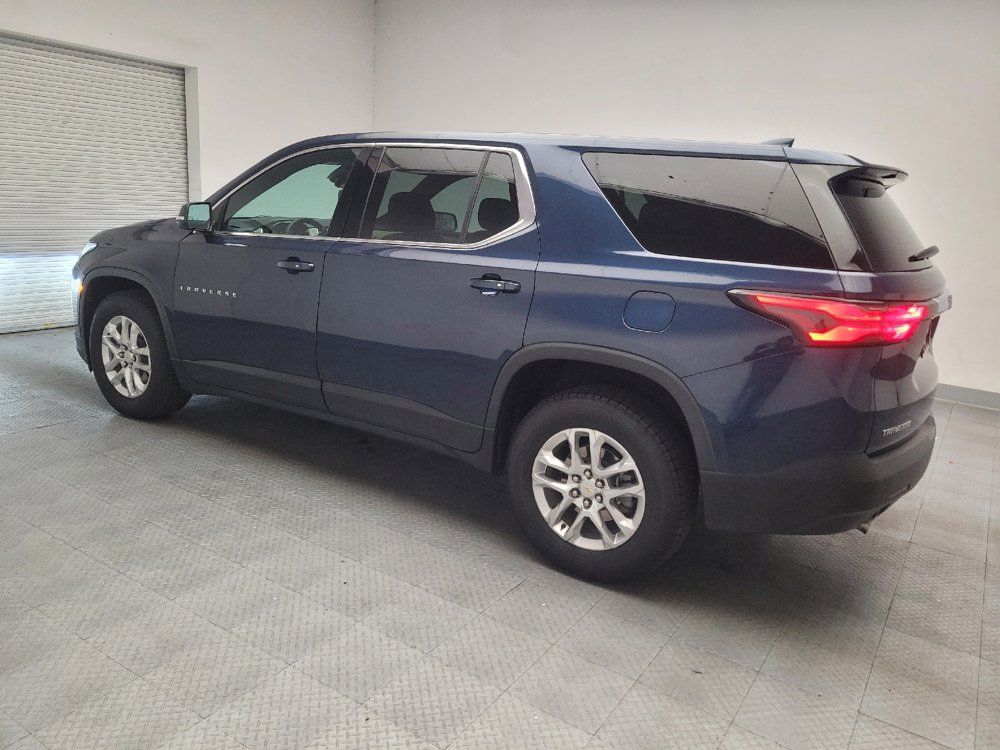 Used 2022 Chevrolet Traverse LS FWD image 3