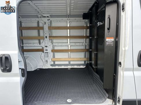 Used 2025 RAM ProMaster 2500 w/ U-Haul Equipment Group FWD image 10