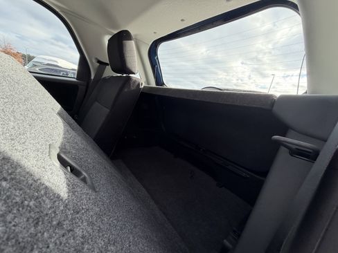 Used 2011 Suzuki SX4 Premium image 26