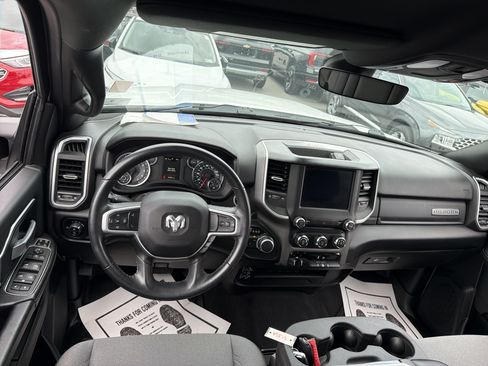 Used 2024 RAM 2500 Big Horn AWD/4WD image 15