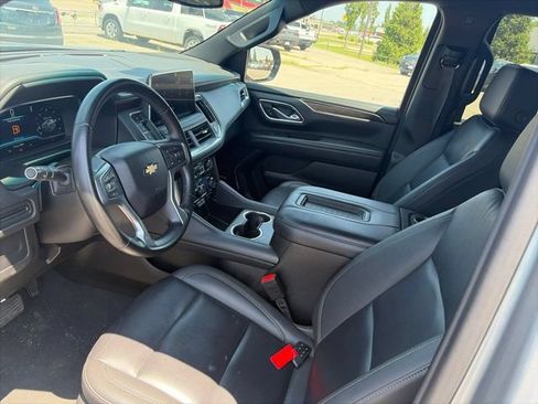 Used 2024 Chevrolet Tahoe LT AWD/4WD image 16