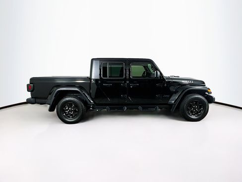 Used 2023 Jeep Gladiator Sport AWD/4WD image 10