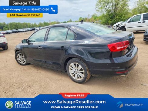 Used 2015 Volkswagen Jetta SE FWD image 3