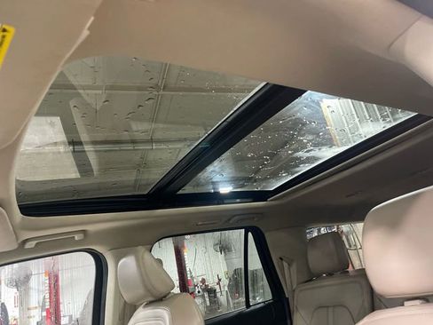 Used 2024 Ford Expedition Max Limited image 22