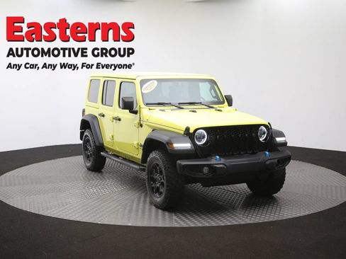 Used 2023 Jeep Wrangler Unlimited w/ Cold Weather Group AWD/4WD image 50