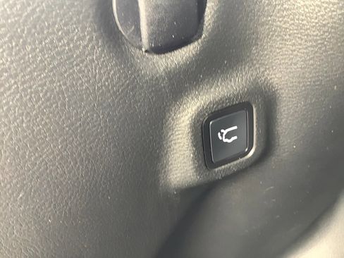 Certified 2022 Jeep Compass Latitude w/ Convenience Group image 17