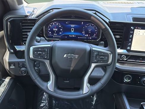 Used 2024 Chevrolet Silverado 1500 LT Trail Boss w/ Protection Package image 11