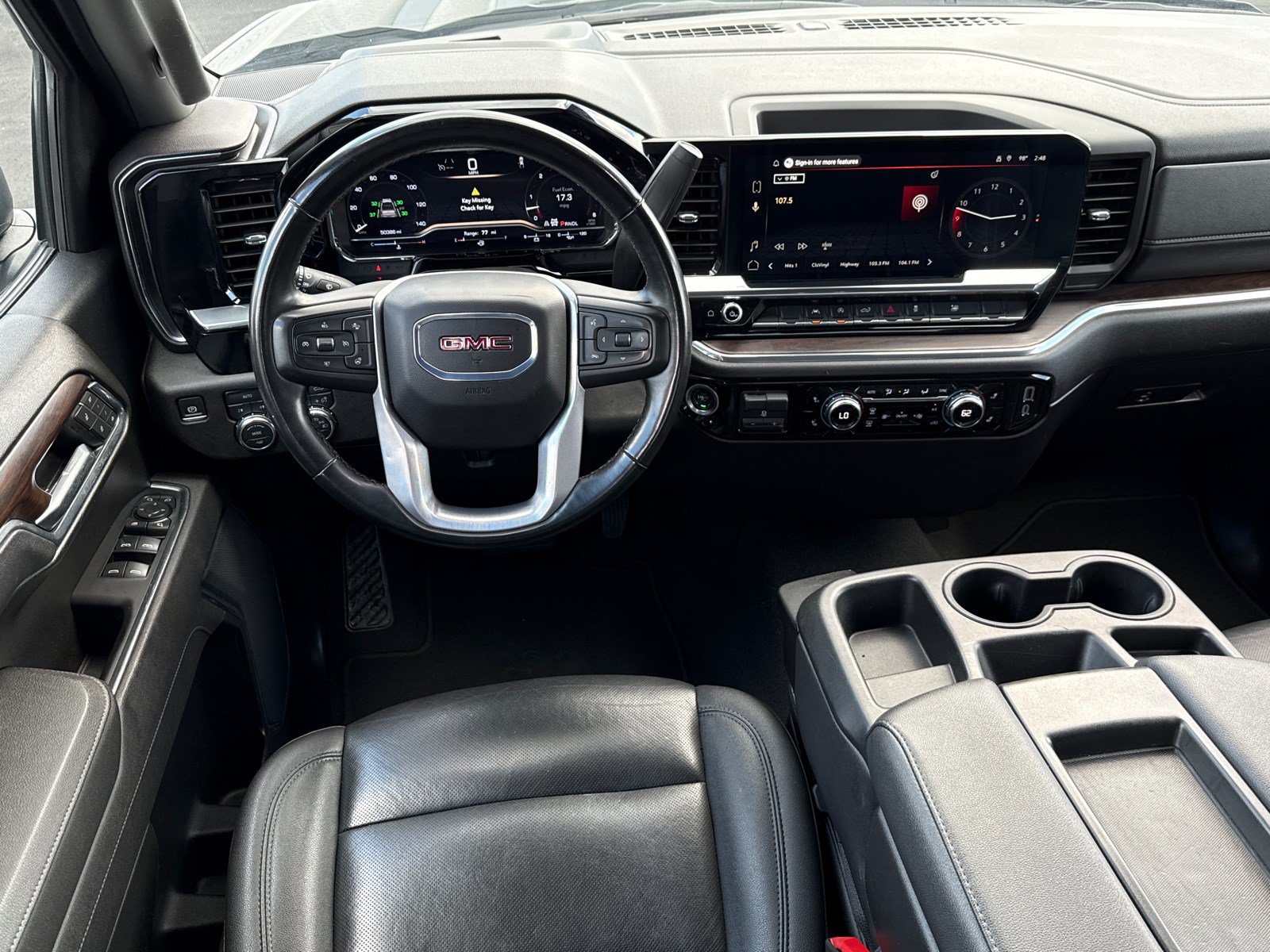 Used 2025 GMC Sierra 1500 SLT AWD/4WD image 23